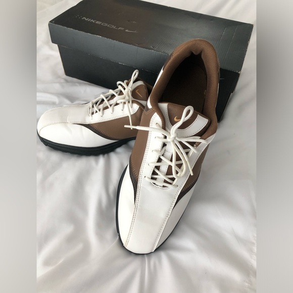 EUC, Nike Heritage white/brown golf shoes, size 10.5, worn 1x. - Picture 2 of 10